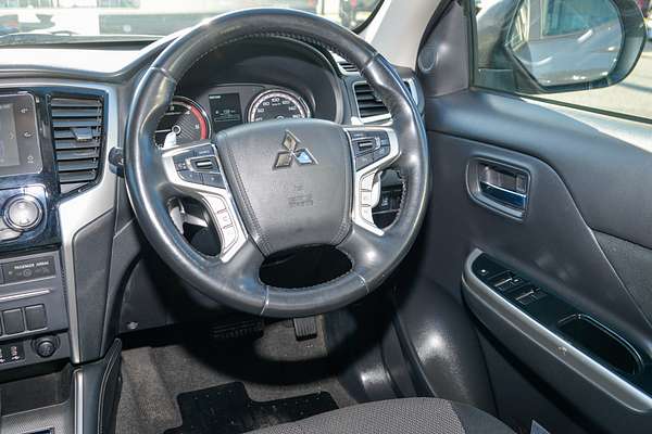 2020 Mitsubishi Triton GLS MR 4X4