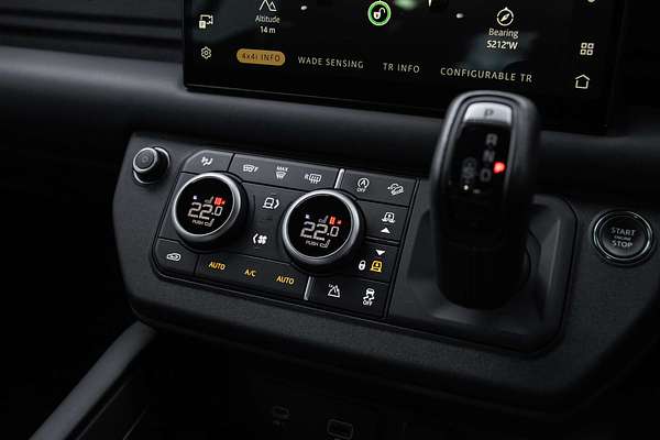 2022 Land Rover Defender 110 P525 V8 L663