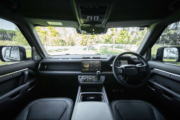 2022 Land Rover Defender 110 P525 V8 L663