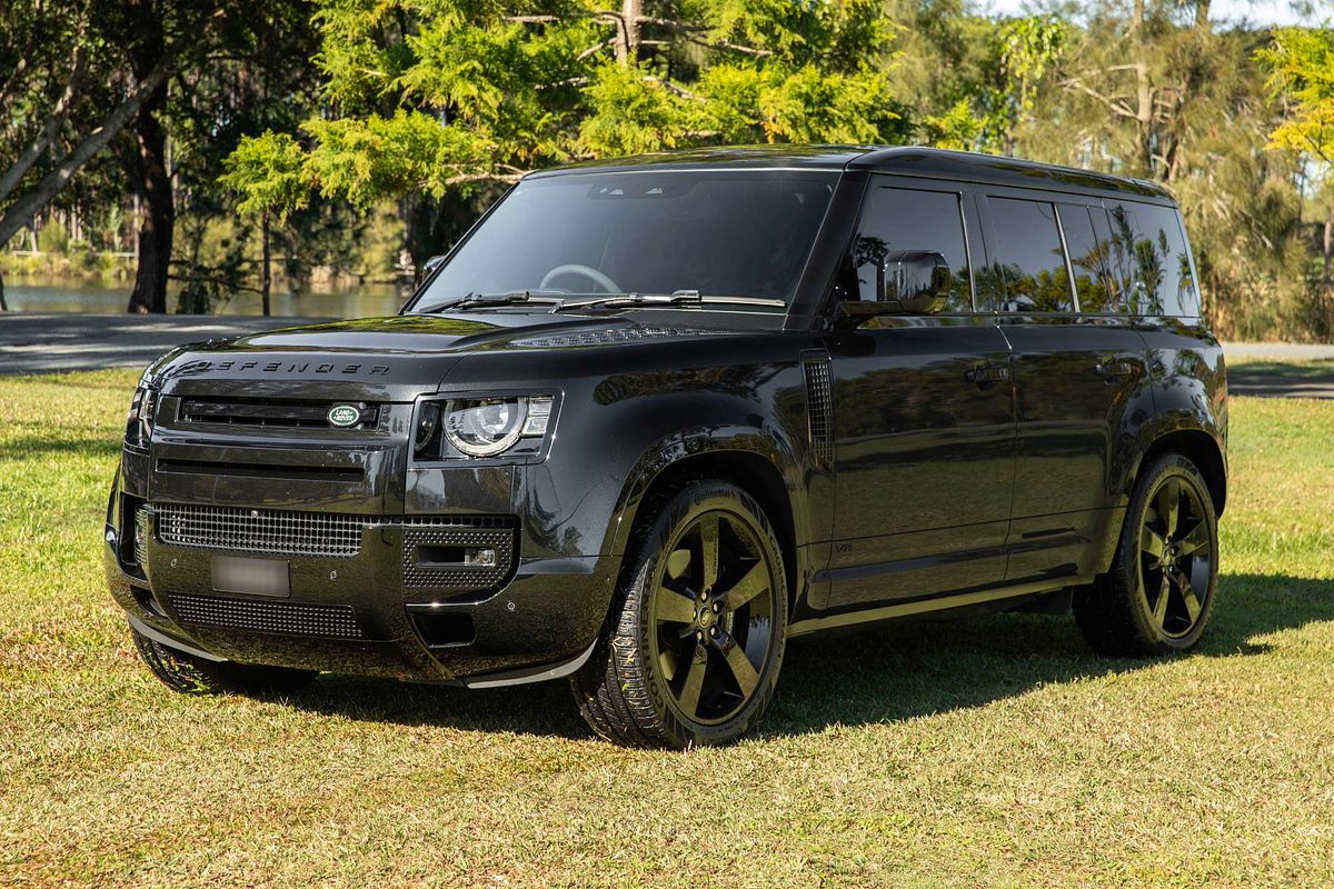 2022 Land Rover Defender 110 P525 V8 L663