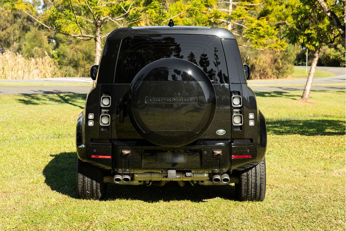 2022 Land Rover Defender 110 P525 V8 L663