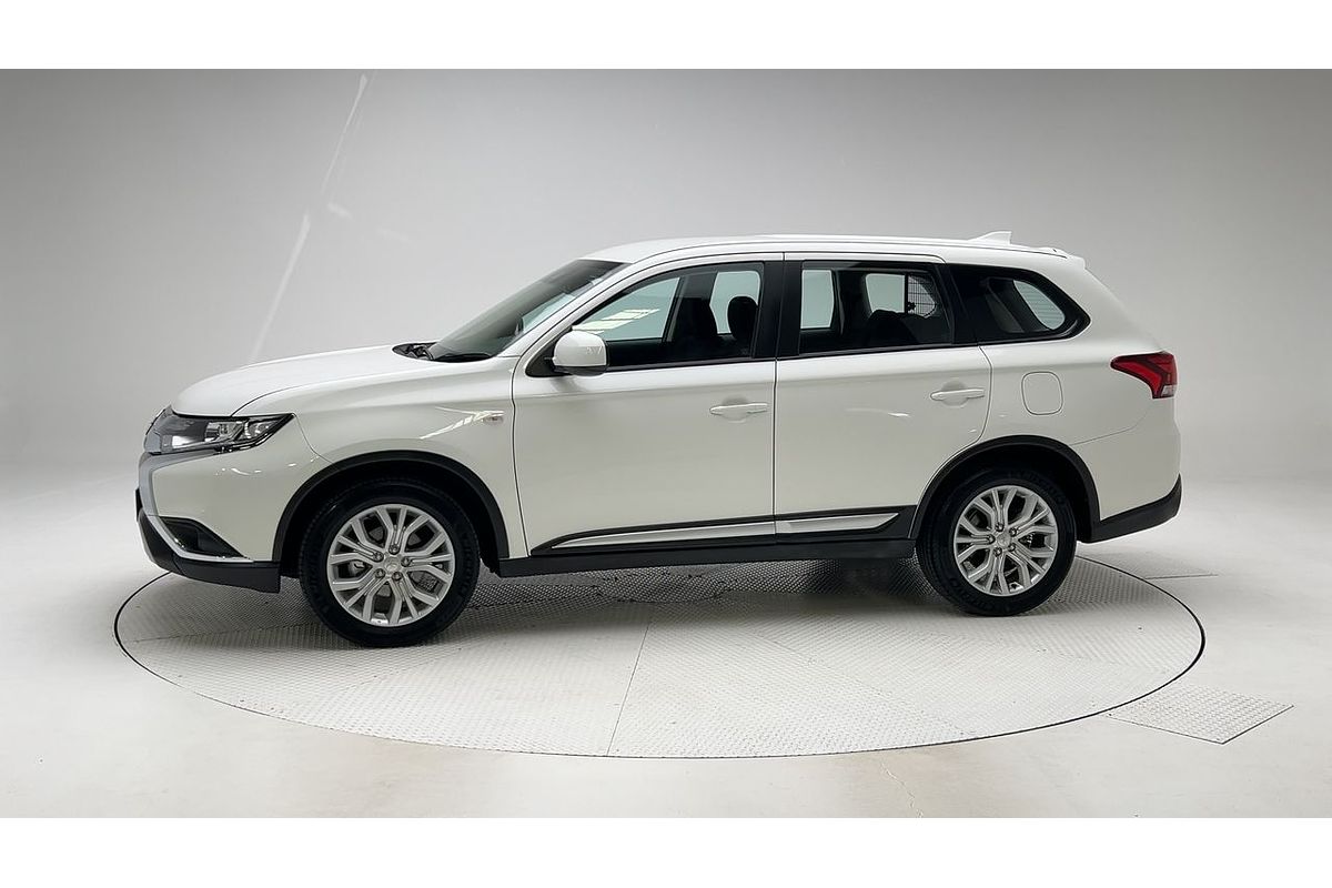 2020 Mitsubishi Outlander ES ZL
