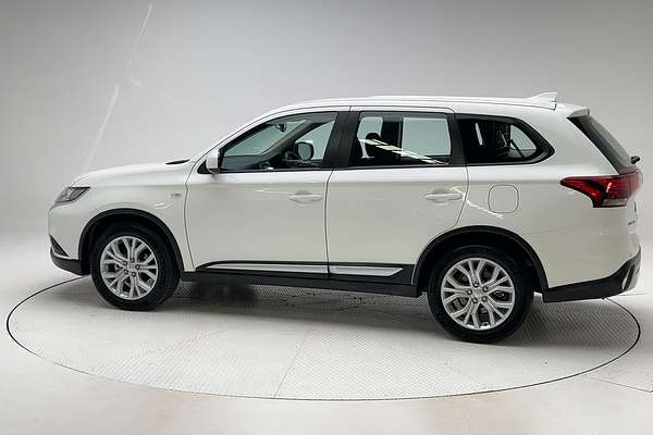 2020 Mitsubishi Outlander ES ZL