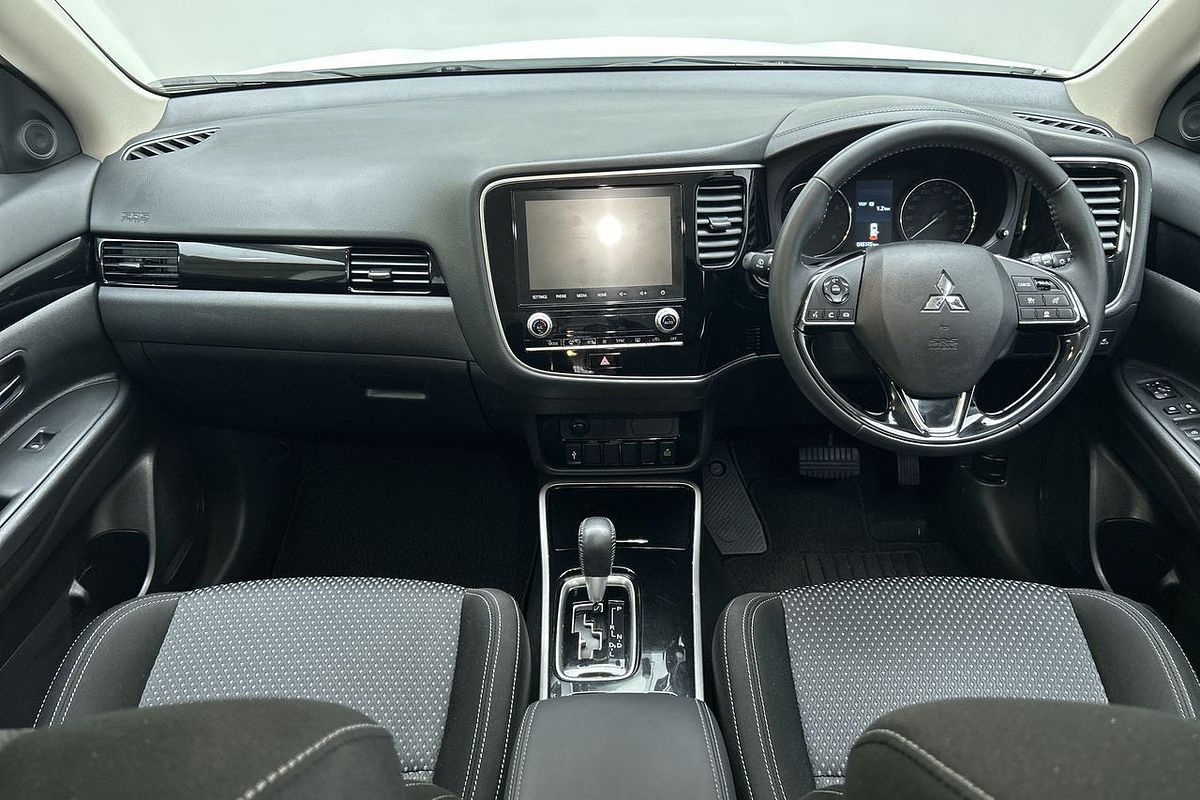2020 Mitsubishi Outlander ES ZL