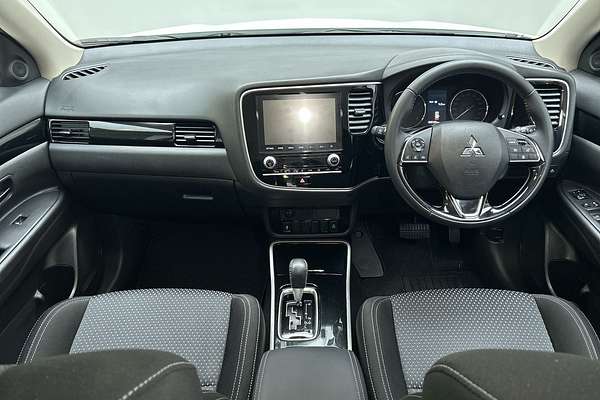 2020 Mitsubishi Outlander ES ZL