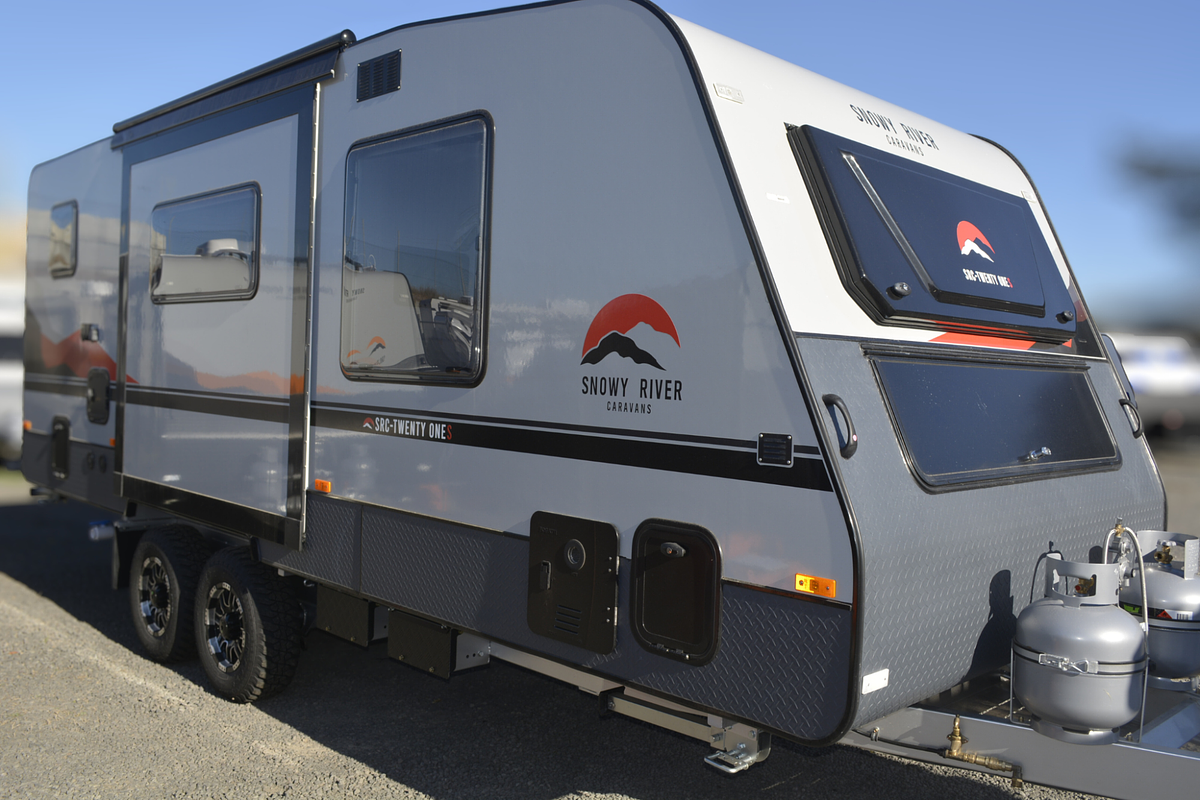 2025 Snowy River SRC21 Slider