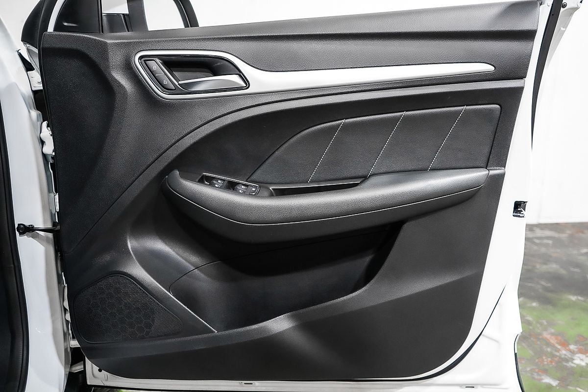 2023 MG ZS Excite AZS1