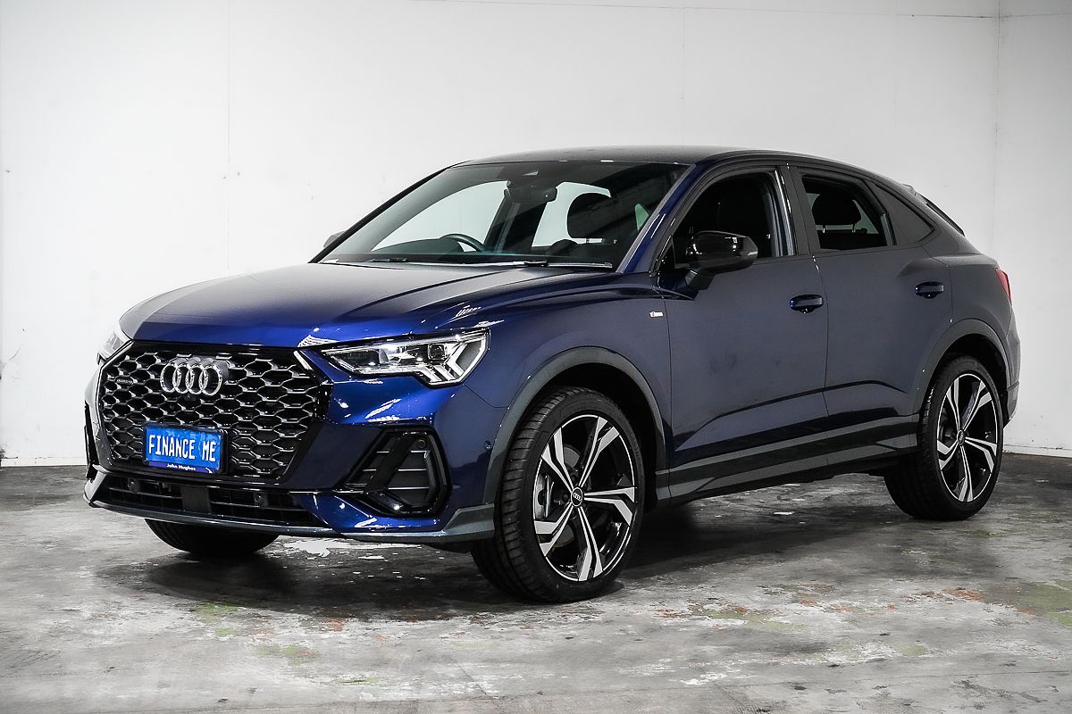 2024 Audi Q3 40 TFSI S line F3