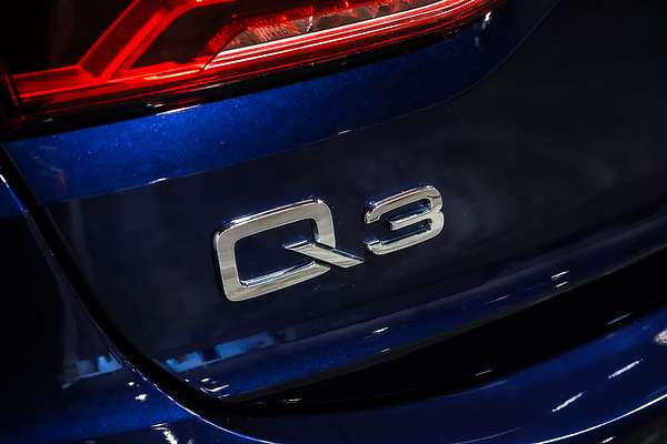 2024 Audi Q3 40 TFSI S line F3