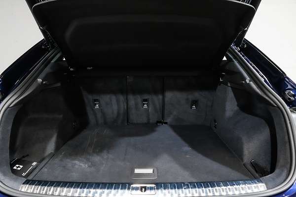 2024 Audi Q3 40 TFSI S line F3
