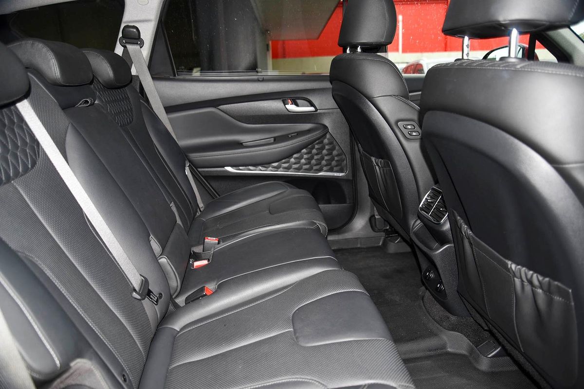 2018 Hyundai Santa Fe Elite TM