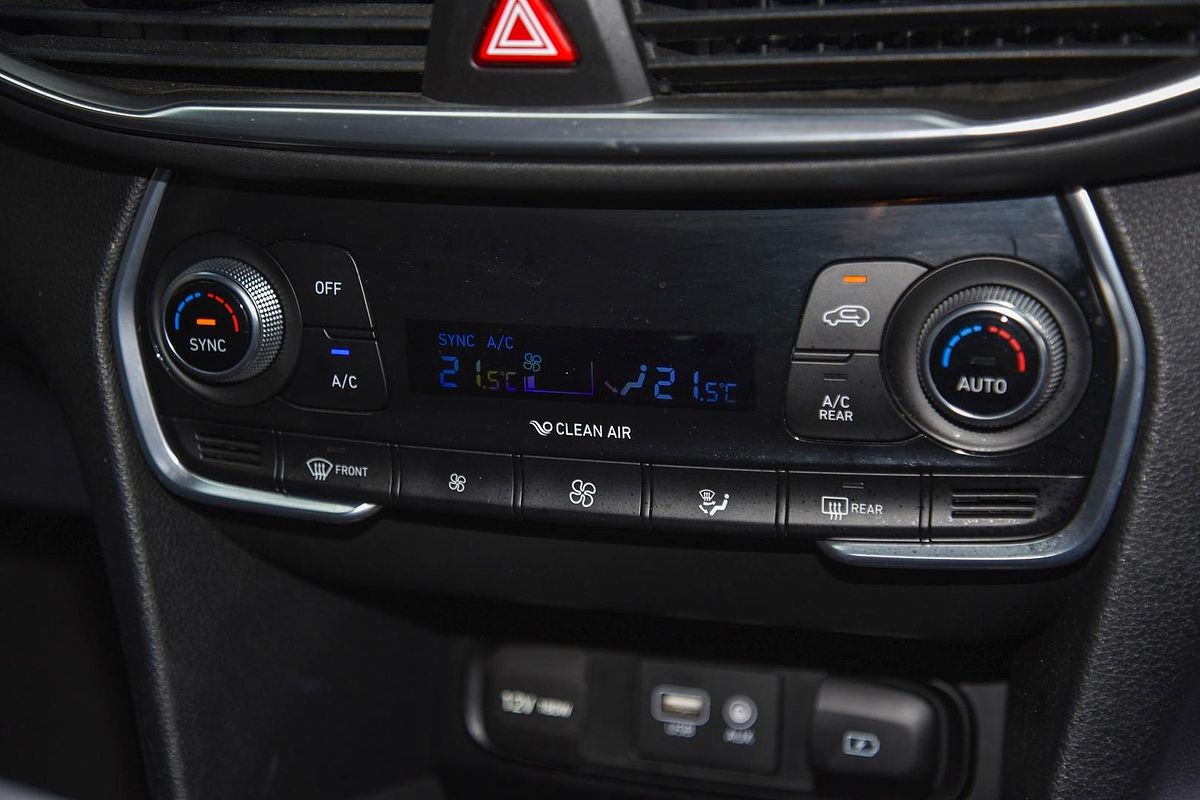 2018 Hyundai Santa Fe Elite TM
