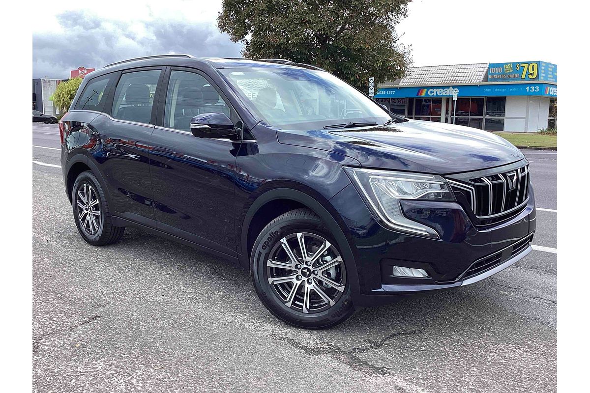 2025 Mahindra XUV700 AX7L