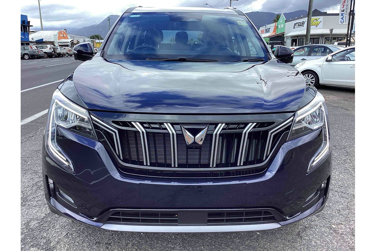 2025 Mahindra XUV700 AX7L