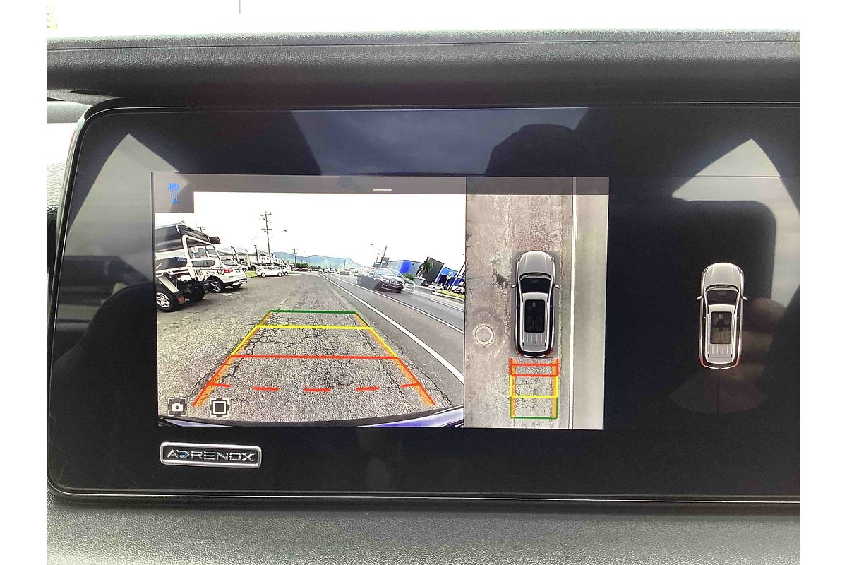 2025 Mahindra XUV700 AX7L