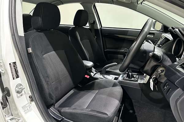 2016 Mitsubishi Lancer ES Sport CF