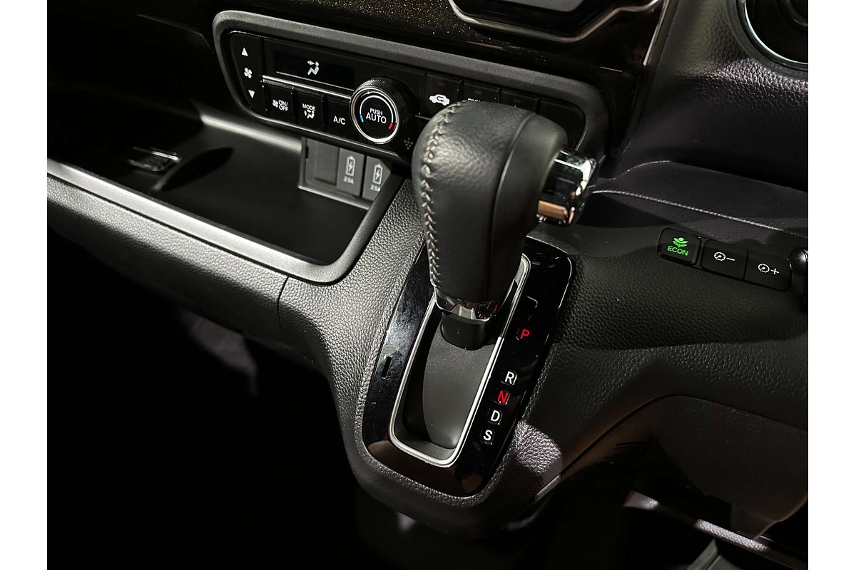 2020 Honda N-Box Custom G L Turbo Honda Sensing JF3