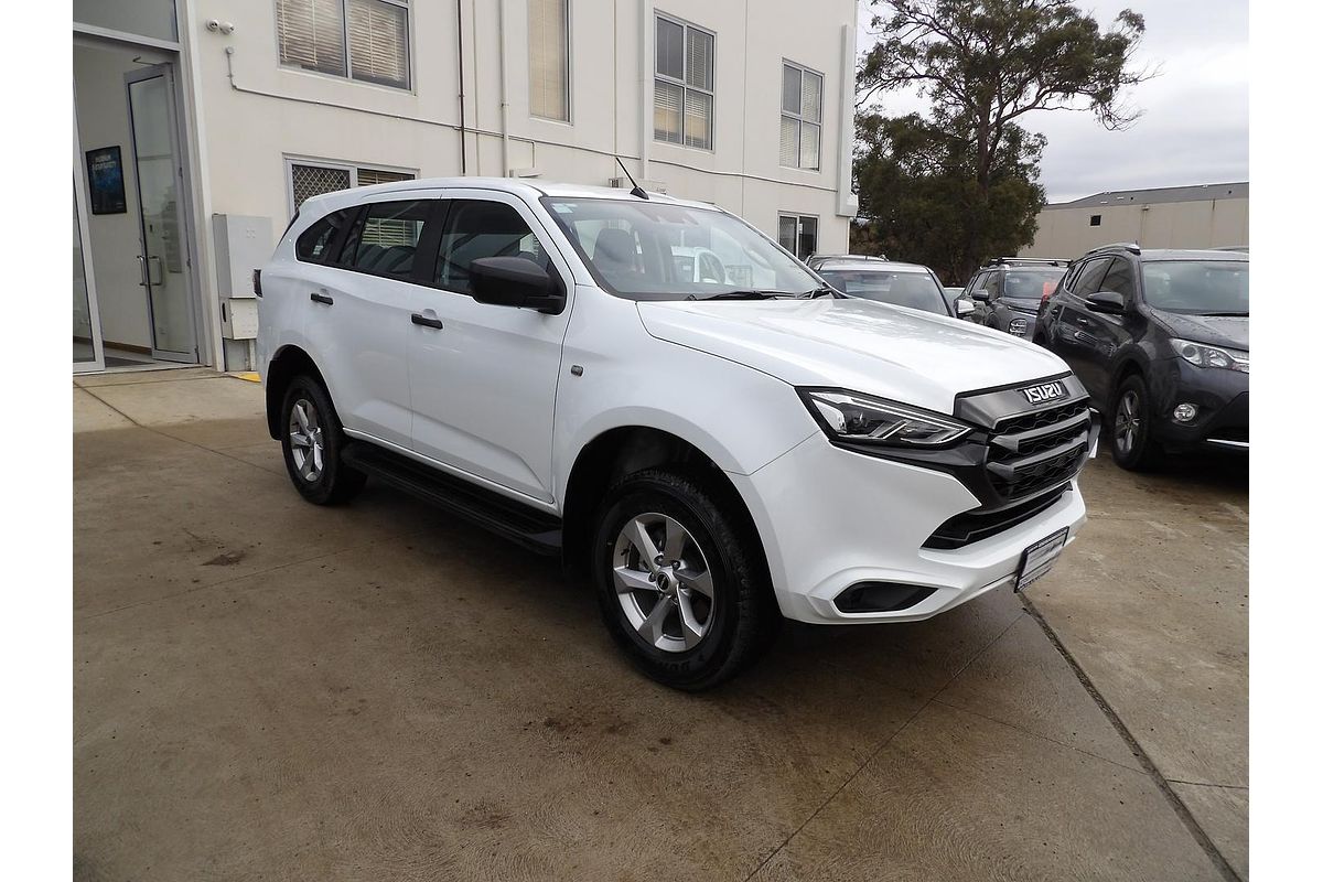 2024 Isuzu MU-X LS-M