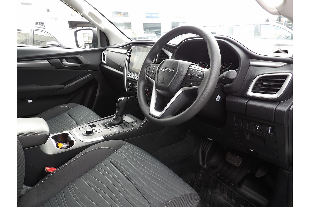 2024 Isuzu MU-X LS-M