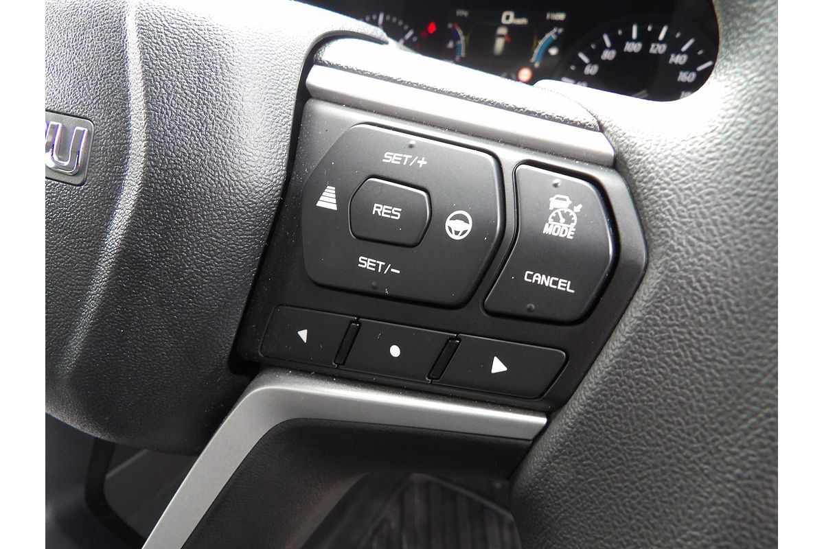 2024 Isuzu MU-X LS-M