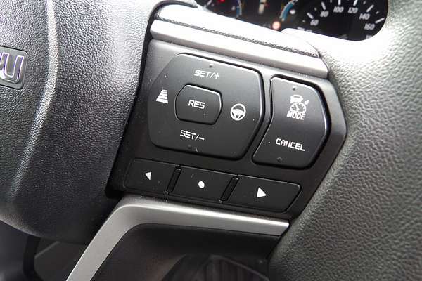 2024 Isuzu MU-X LS-M