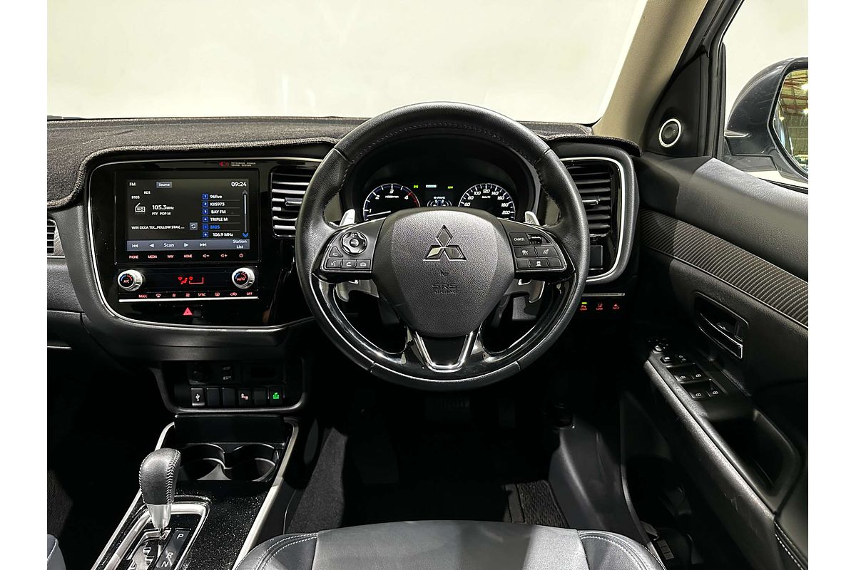 2020 Mitsubishi Outlander Exceed ZL