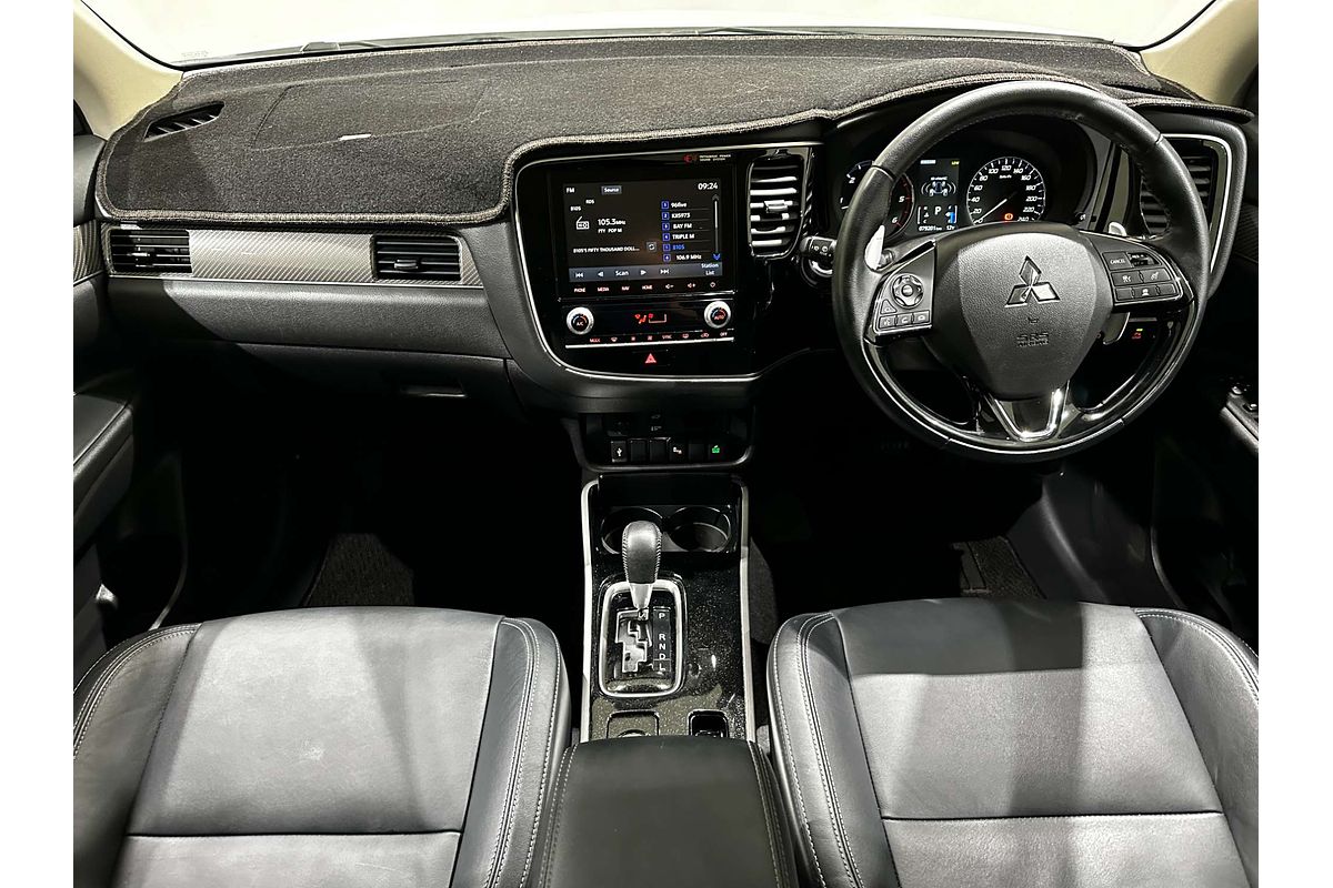 2020 Mitsubishi Outlander Exceed ZL