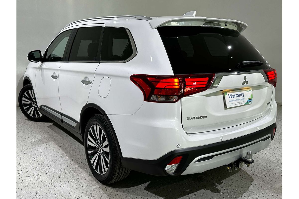 2020 Mitsubishi Outlander Exceed ZL