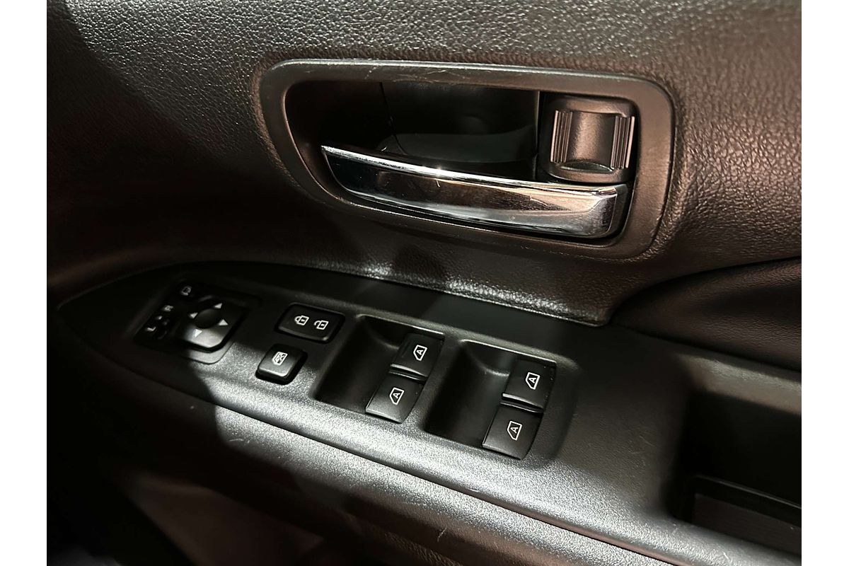 2020 Mitsubishi Outlander Exceed ZL