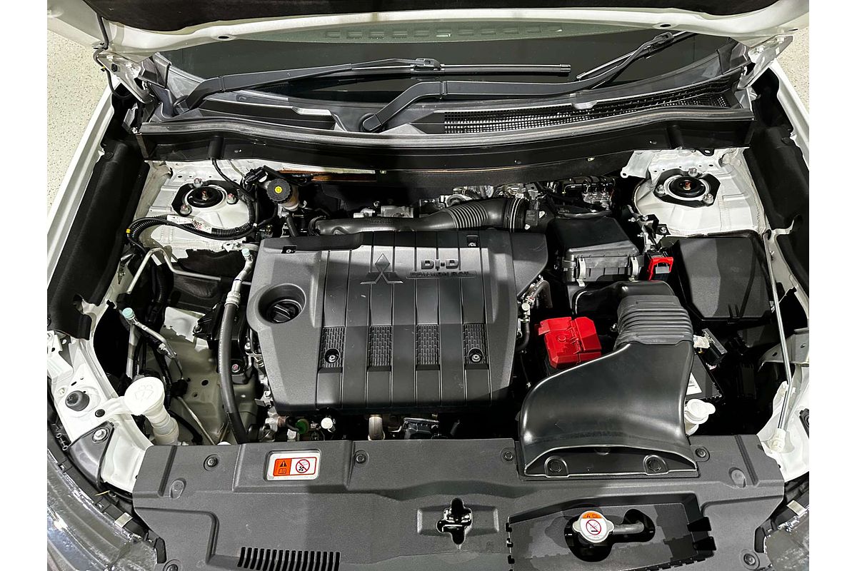 2020 Mitsubishi Outlander Exceed ZL