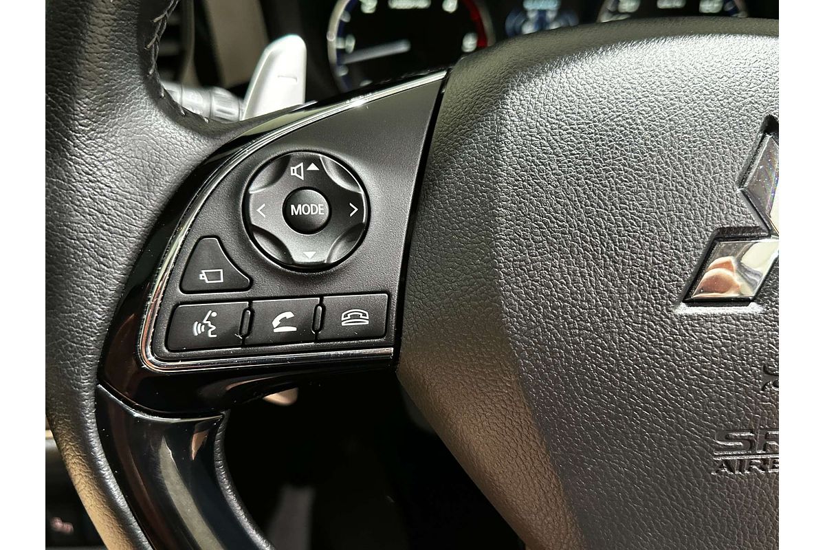 2020 Mitsubishi Outlander Exceed ZL