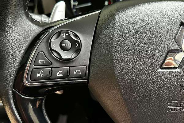2020 Mitsubishi Outlander Exceed ZL