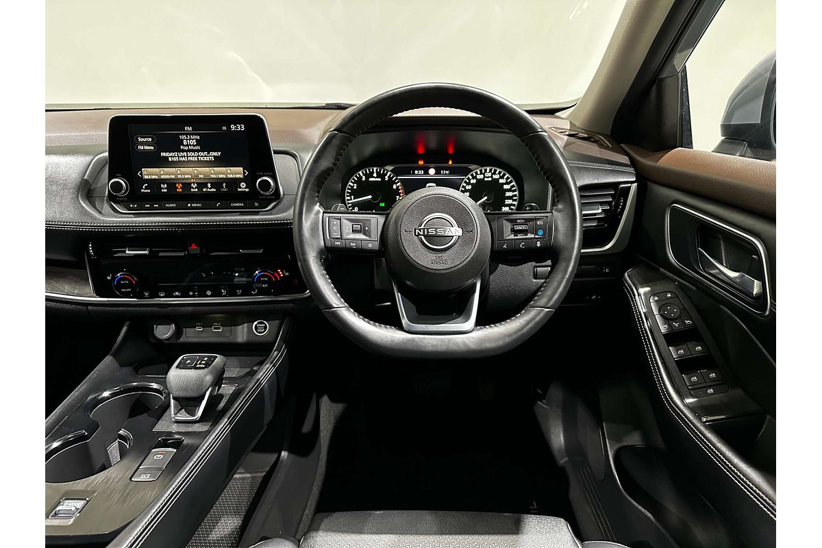 2022 Nissan X-TRAIL ST-L T33