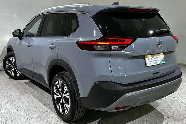 2022 Nissan X-TRAIL ST-L T33