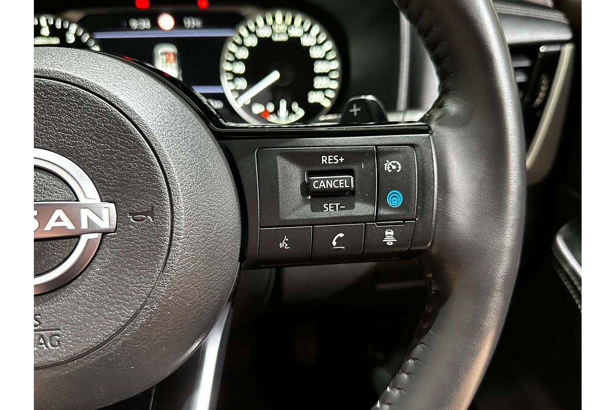 2022 Nissan X-TRAIL ST-L T33