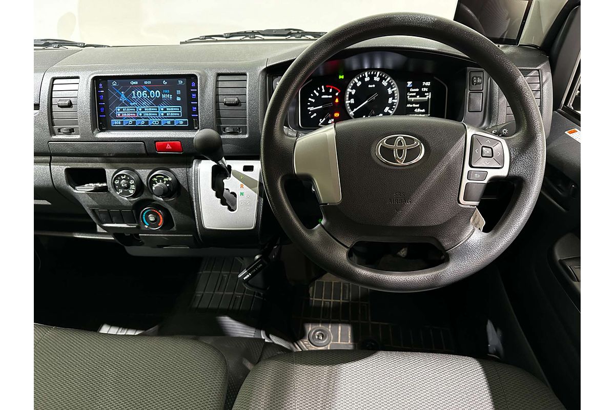 2022 Toyota Hiace GDH201V