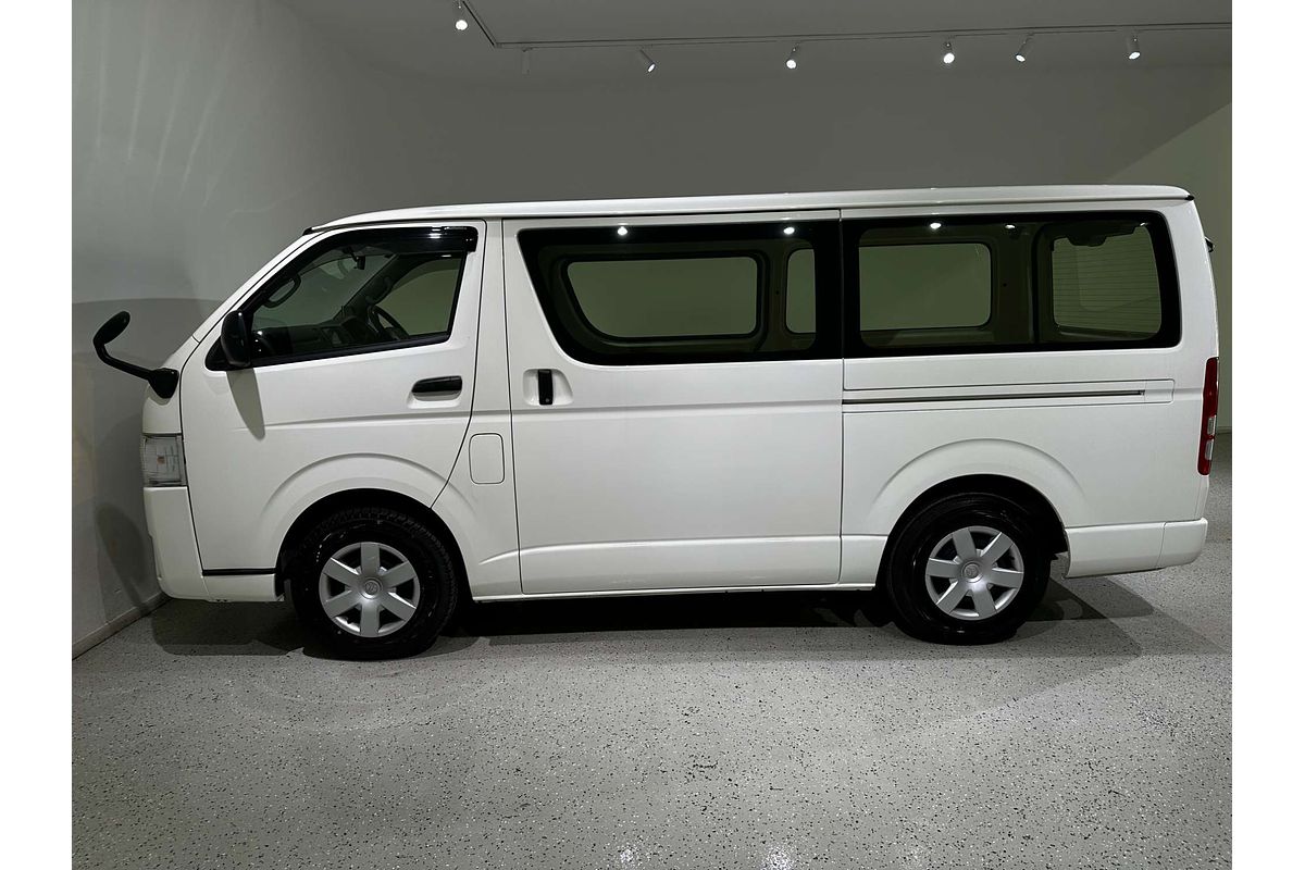 2022 Toyota Hiace GDH201V
