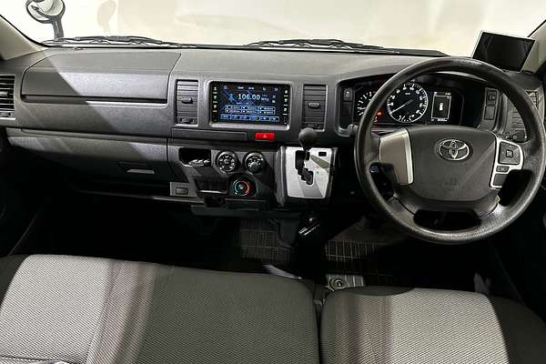 2022 Toyota Hiace GDH201V