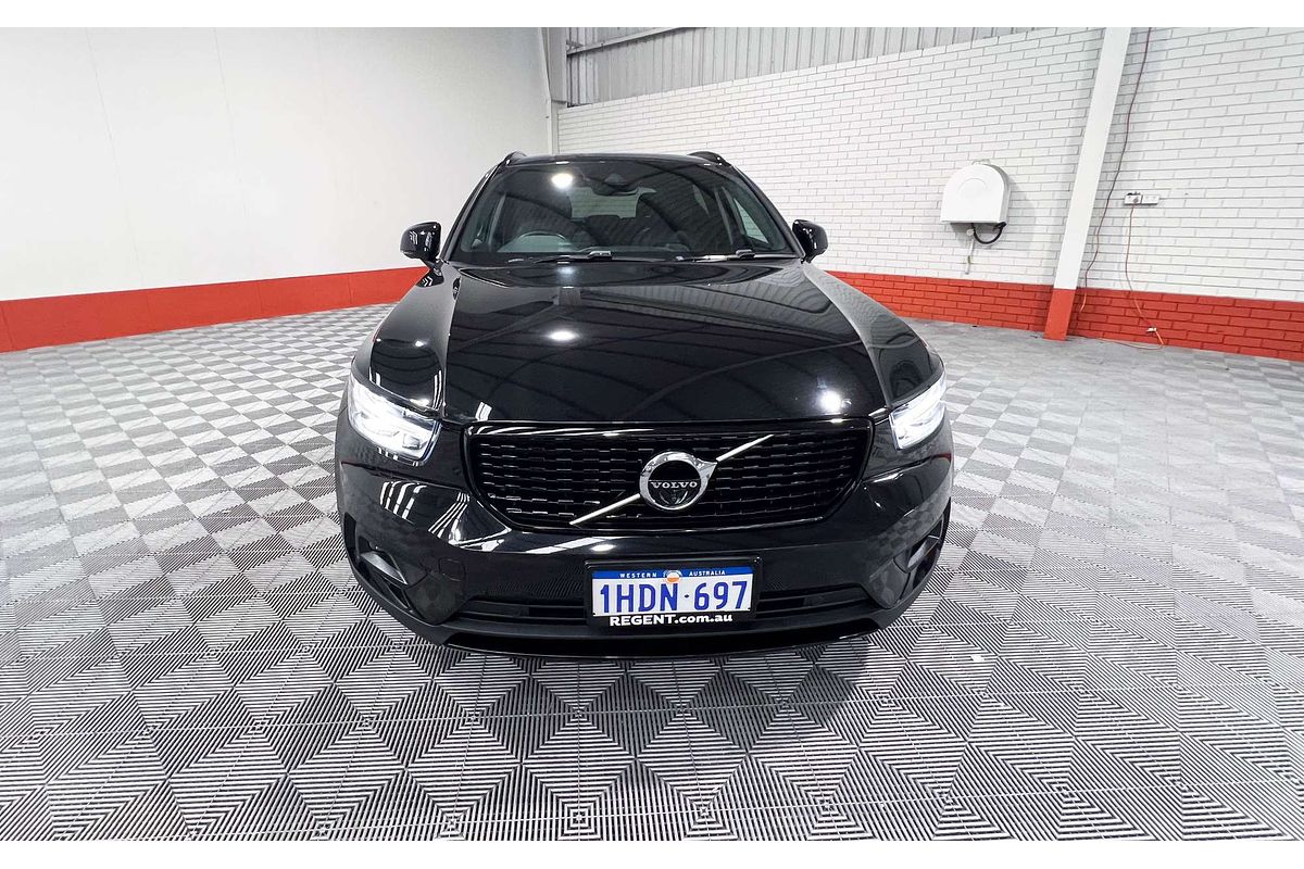 2020 Volvo XC40 T5 R-Design
