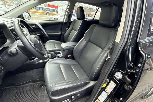 2018 Toyota RAV4 Hybrid Limited