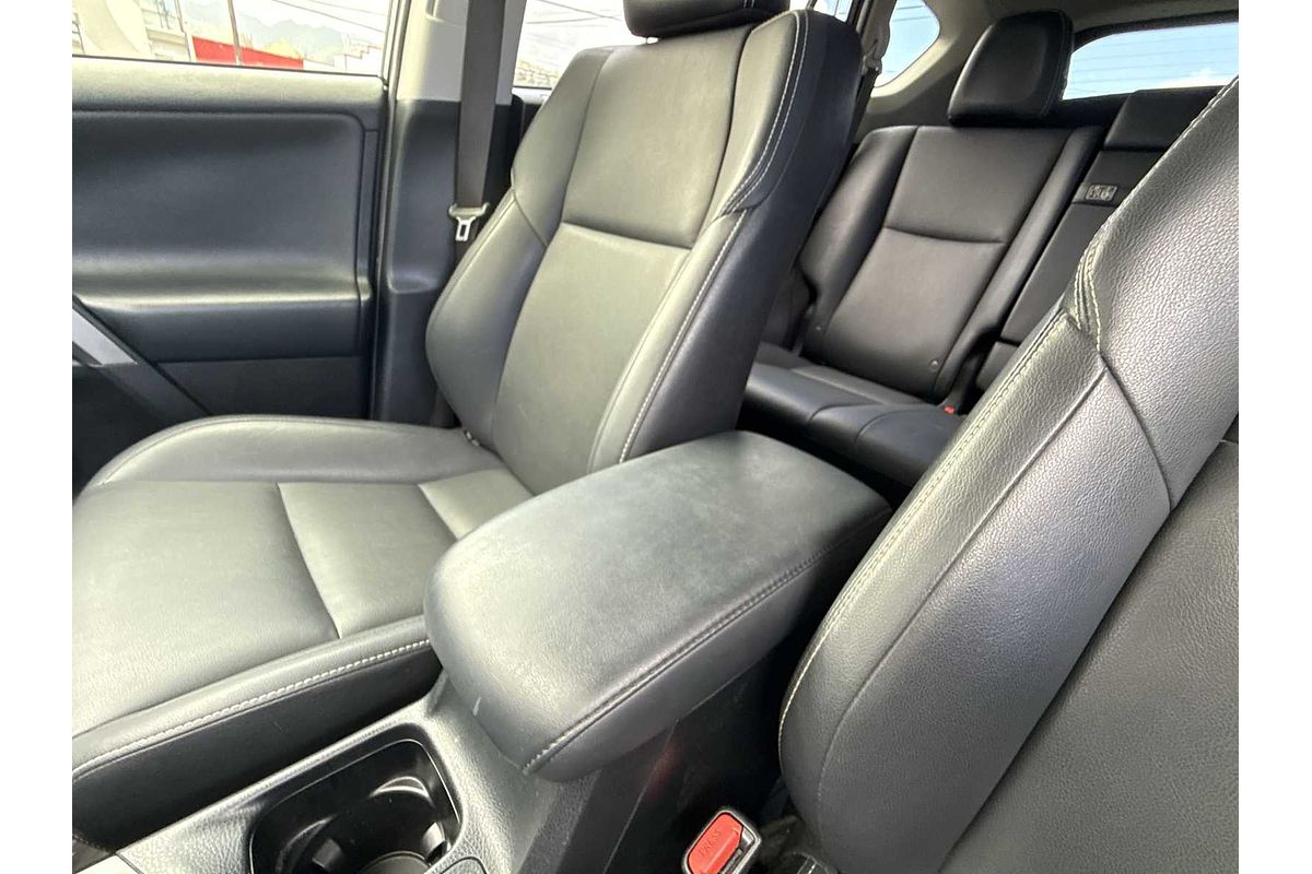 2018 Toyota RAV4 Hybrid Limited