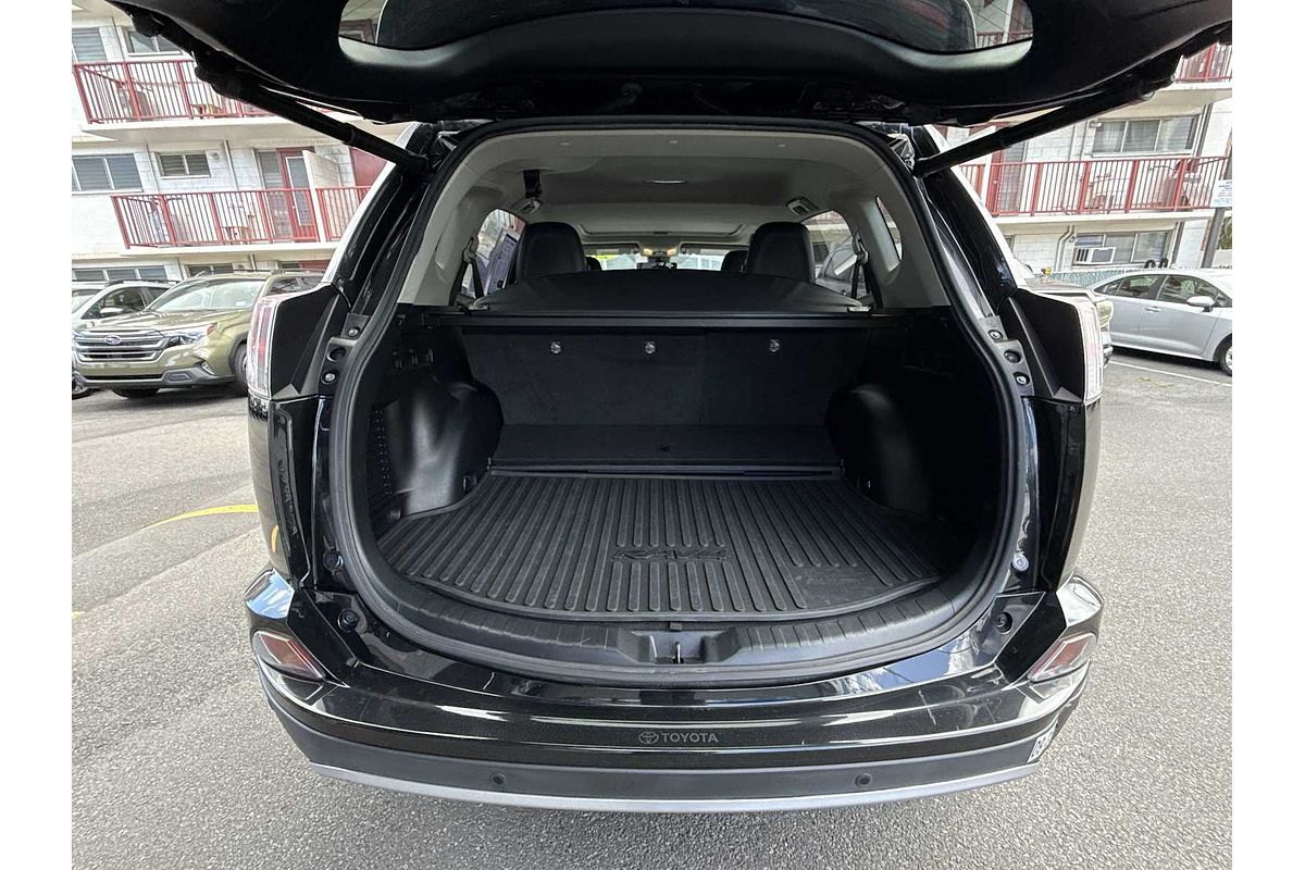 2018 Toyota RAV4 Hybrid Limited