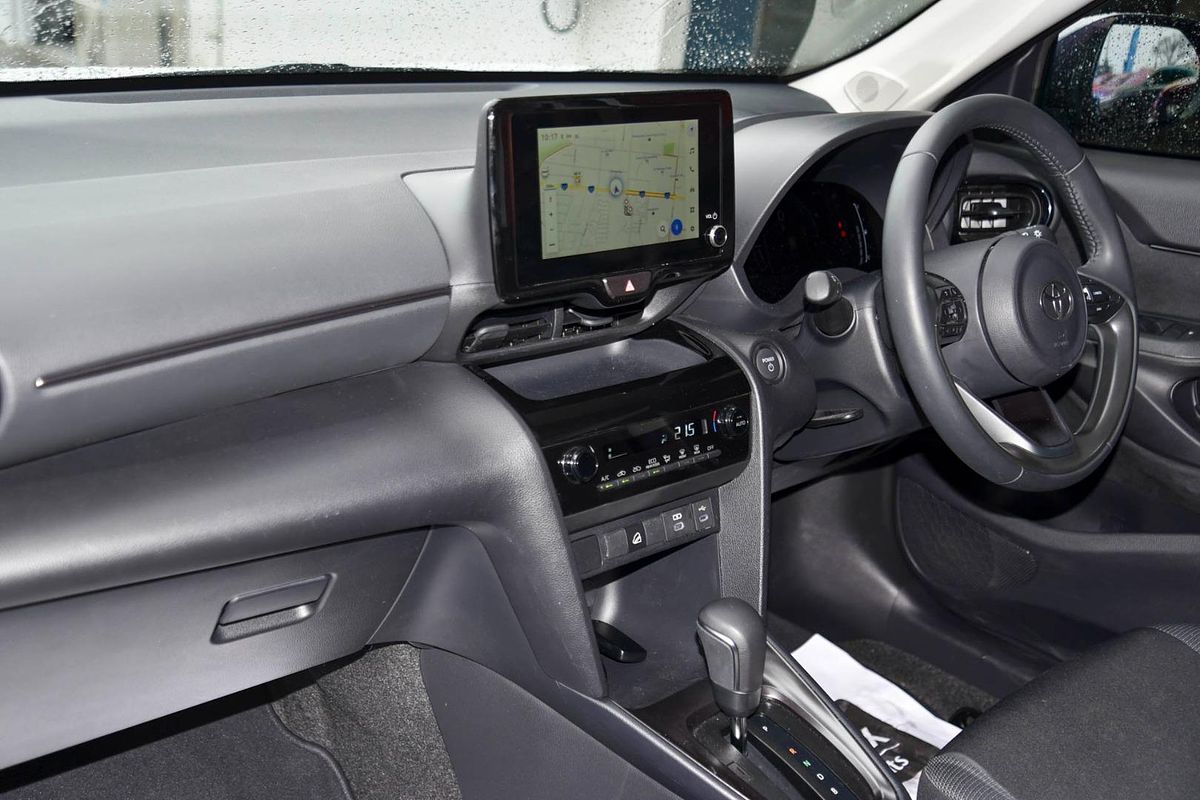 2024 Toyota Yaris Cross GX MXPJ15R