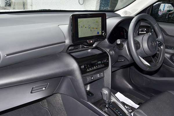 2024 Toyota Yaris Cross GX MXPJ15R