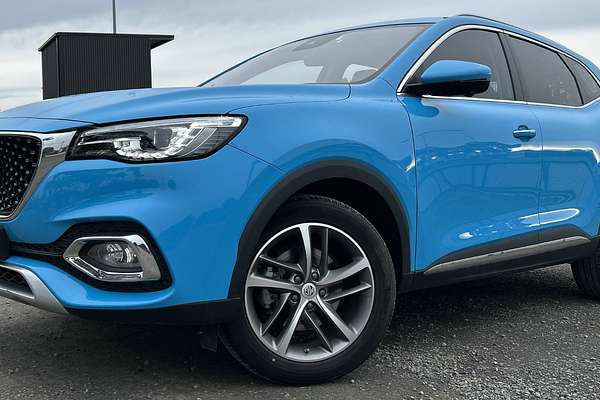2023 MG HS Essence SAS23
