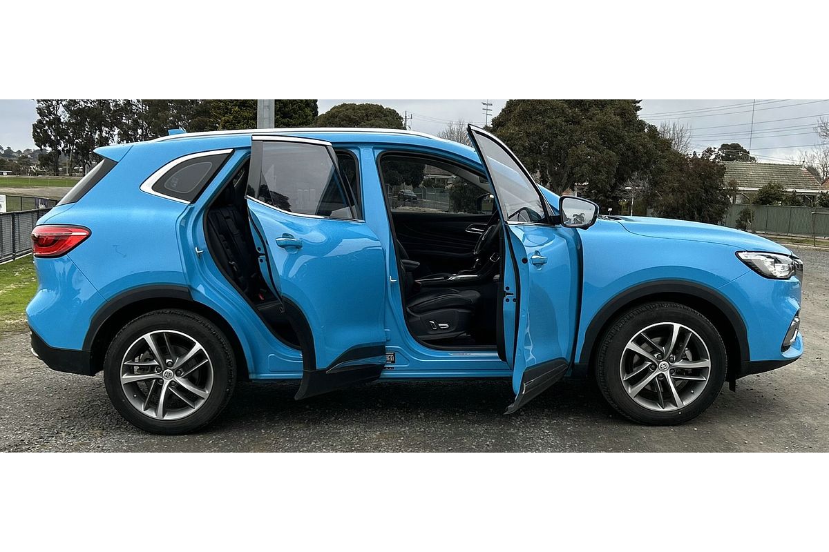 2023 MG HS Essence SAS23
