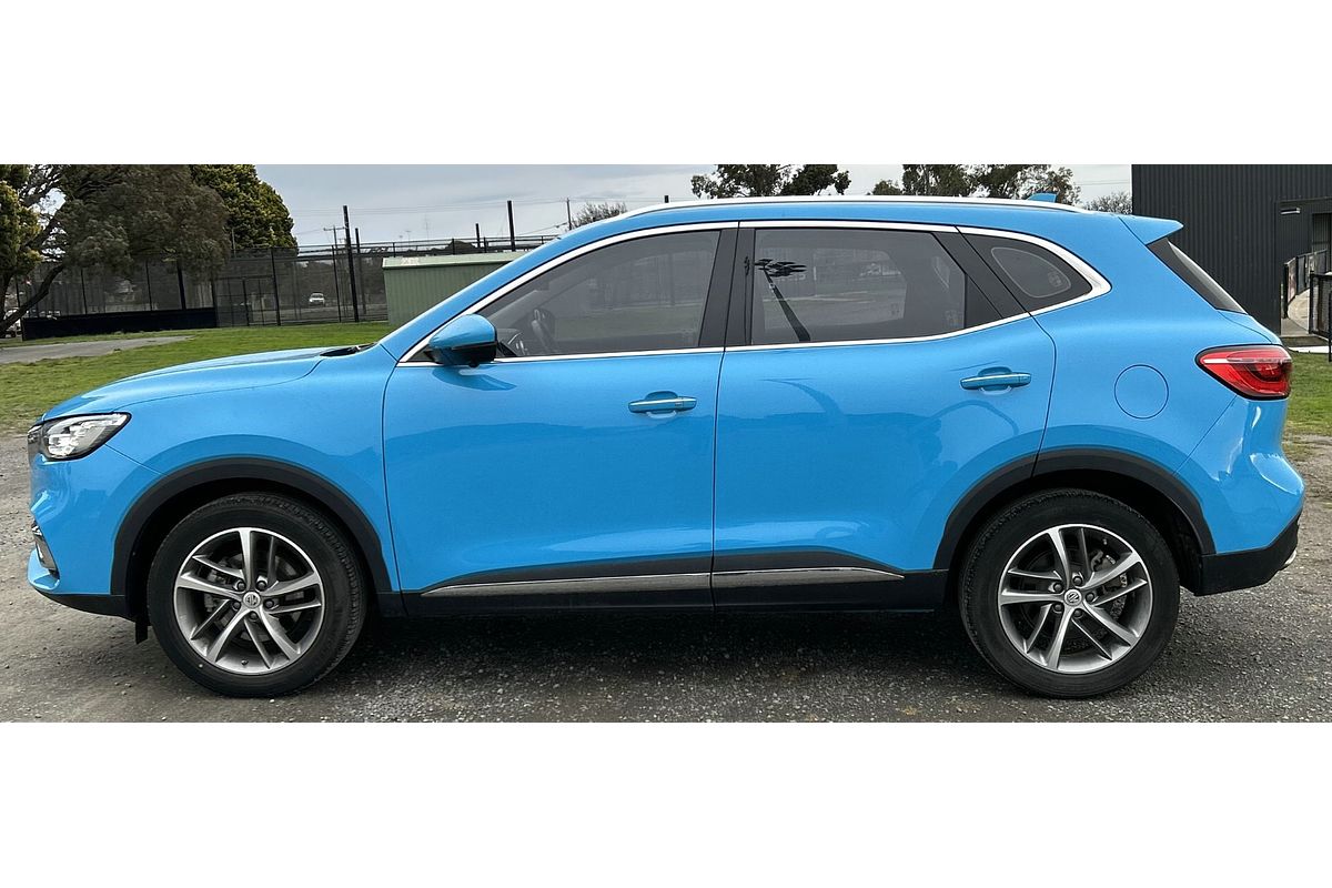 2023 MG HS Essence SAS23