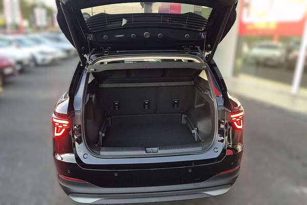 2025 MG MGS5 EV Essence 62 ZS3EM