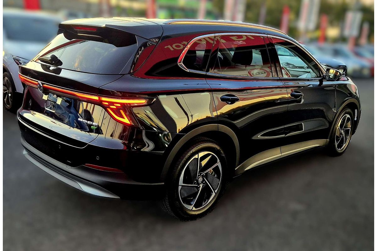 2025 MG MGS5 EV Essence 62 ZS3EM