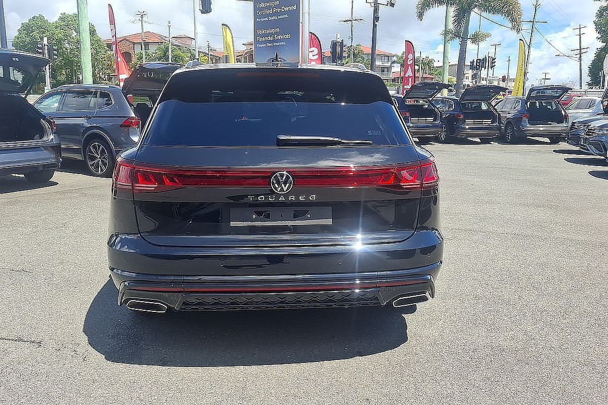 2024 Volkswagen Touareg 210TDI R-Line RC
